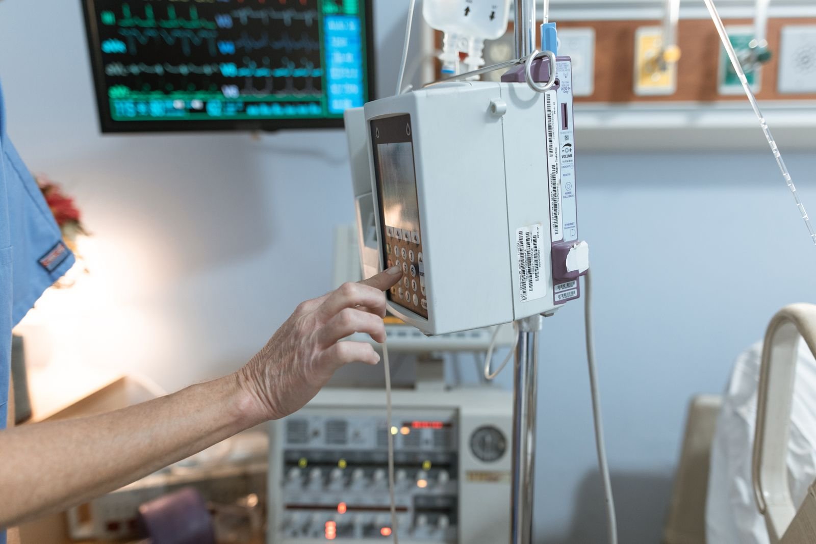 Medical technology and monitoring equipment in a clinic